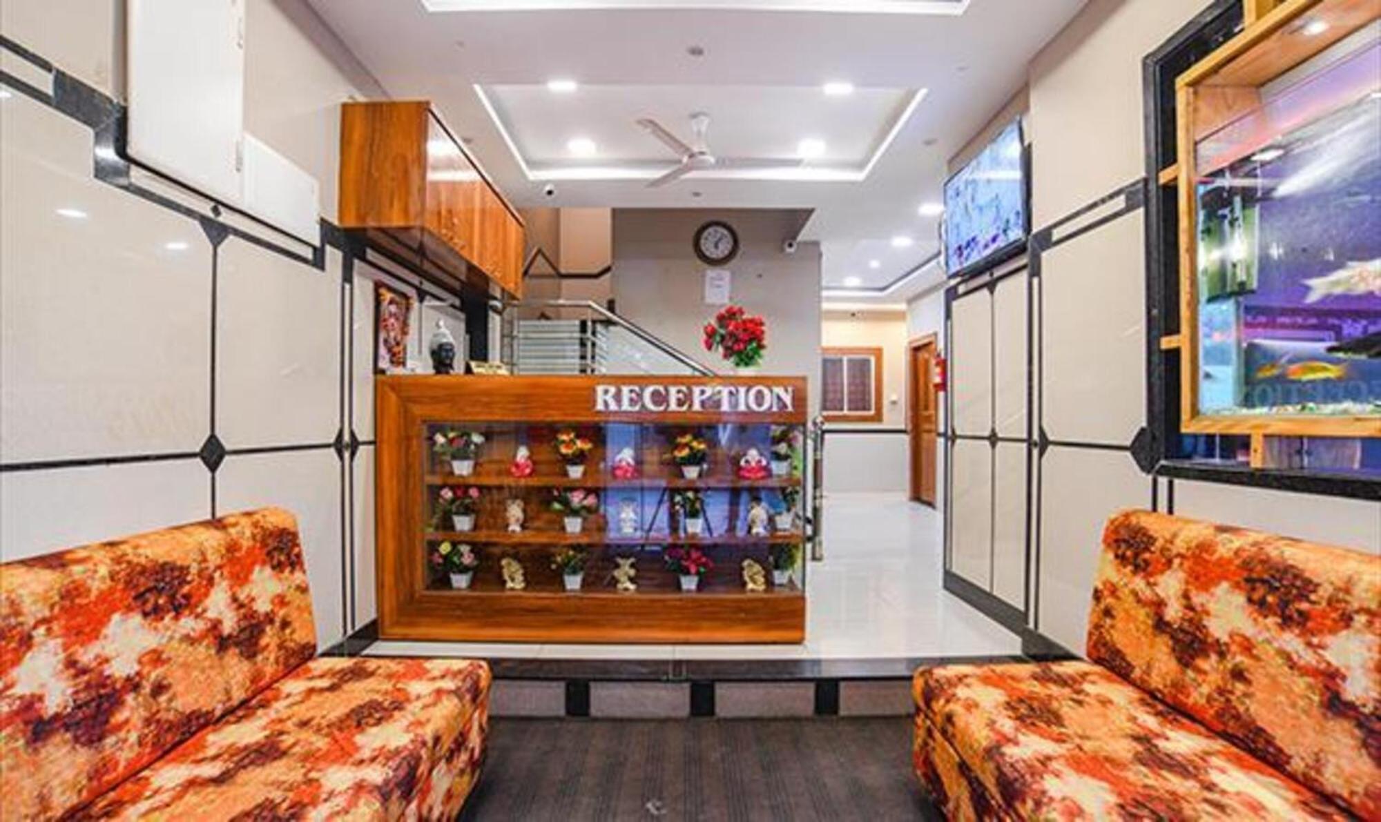 Fabhotel Royal Palace Індаур Екстер'єр фото